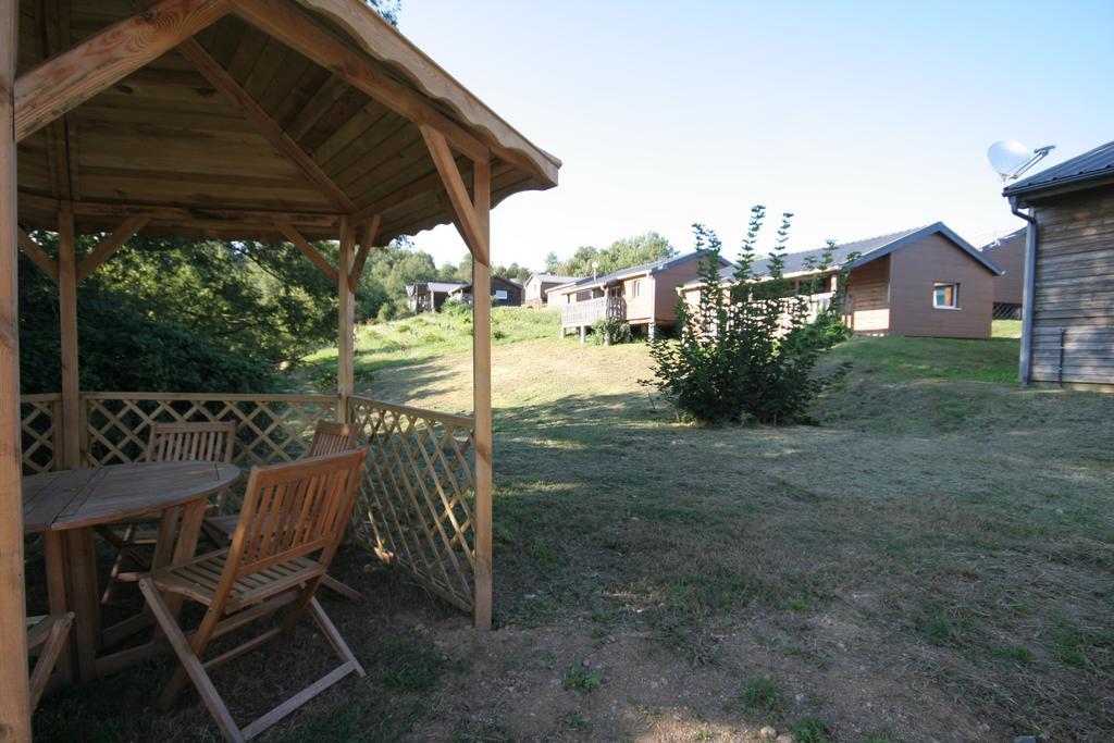 Camping Domaine Vallee Du Tarn Sn Saint-Cirgue Exterior photo